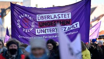 Weltfrauentag 2023 - Alles, was Sie über Frauen, Feminismus und Gleichberechtigung wissen sollten