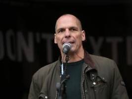 griechischer ex-finanzminister: yanis varoufakis von vermummten verprügelt