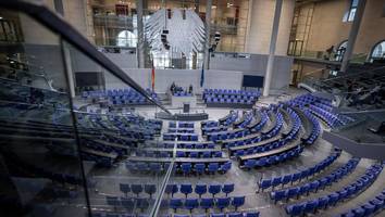 Neue Ampel-Pläne - Bundestag soll auf 630 Abgeordnete schrumpfen - böse Überraschung für die Linke