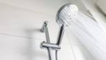 kommunen: mehr duschen und toiletten für obdachlose in bahnhofsviertel