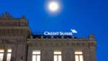 Schweizer Banken: UBS spricht laut Medienbericht mit Credit Suisse über Übernahme