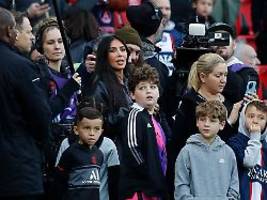 Star schuld an Fußball-Pleiten?: Kardashian-Fluch zerfetzt Lionel Messi