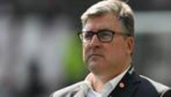 Bundesliga: Medien: Eintracht-Aufsichtsrat bot Hellmann Rücktritt an