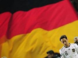 Mesut Özil beendet Karriere: Das Fußball-Genie, das Deutschland spaltete