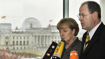 Bankenbeben: Steinbrück sieht keine Parallelen zur Weltfinanzkrise 2008/2009