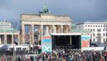 Berlin: «Zeit läuft weg» - Demo-Konzert zum Klima-Volksentscheid
