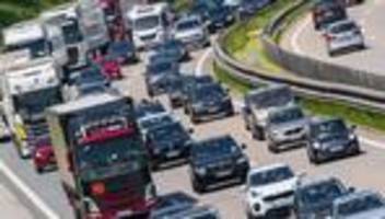 Verkehr: Auch Hessen verzichtet auf Lkw-Sonntagsfahrverbot