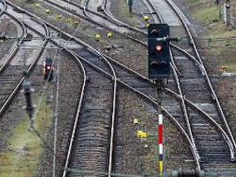Wollen nicht Reisende treffen: Bahngewerkschaft lehnt Streiks über Ostern ab