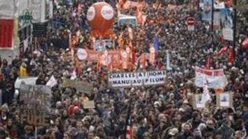 Eine Million Franzosen bei Rentenreform-Protesten