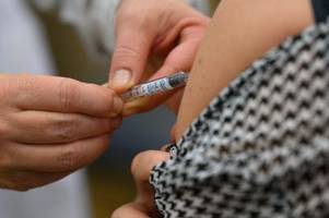 schwangerschaft: niedrige impfquote gegen grippe in bayern