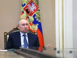 Bedrohung durch Westen: Putin gibt Russland neue außenpolitische Strategie