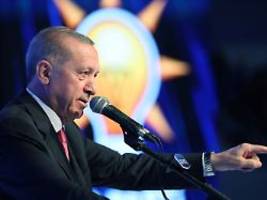 Wahlkampfauftakt in Ankara: Erdogan umwirbt Türken mit großen Versprechen