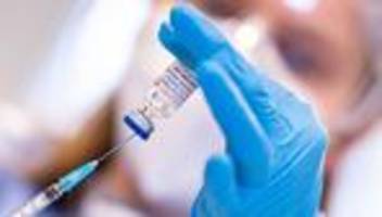 corona-impfung: nach impfkampagne noch tausende dosen impfstoff auf lager