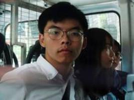 Haftstrafe für Hongkonger Aktivist: Joshua Wong zu drei Monaten Gefängnis verurteilt