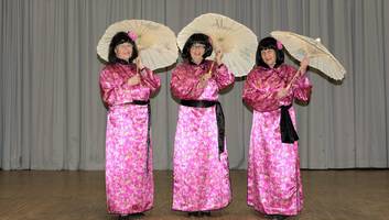 „Interkulturelle Sensibilität“ verletzt - Tanzverbot für Seniorinnen-Gruppe wegen Kimono und Sombrerohut