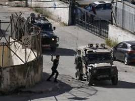 Sollen Frauen getötet haben: Israels Militär erschießt drei Palästinenser in Nablus