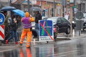 Klimacamper setzen ihre Protestreihe auf der Karlstraße fort