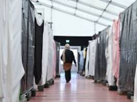 gipfel im kanzleramt: herumdoktern am asylrecht hilft nicht länger