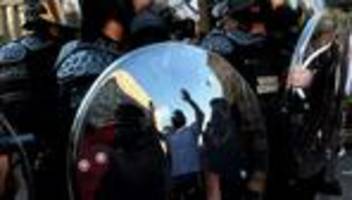 Überwachung: fbi hat nsa-datenbank zur ausspähung von demonstrierenden missbraucht
