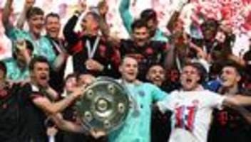 Bundesliga: FC Bayern nach Drama-Finale Meister, Schalke abgestiegen