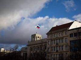 schritt der eskalation: russland muss vier konsulate in deutschland schließen