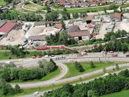 Bahn beginnt Sanierungsprogramm: Bericht: Betonschwellen Ursache für Garmischer Zugunglück