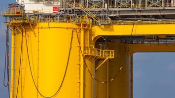 1,4 Millionen Barrel pro Tag - Opec+ reagiert auf fallende Ölpreise mit weiteren Förderkürzungen