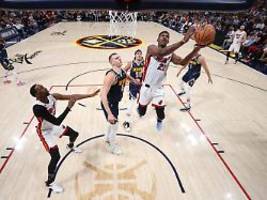 Jokic überragt, Denver verliert: Miami Heat gelingt großartiges Comeback