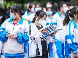 Bereits zum 27. Mal: Millionär stellt sich Chinas schwerster Uni-Prüfung