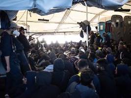 höchste zahl seit jahren: un: tausende migranten sterben auf dem weg nach europa