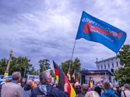 RTL/ntv-Trendbarometer: AfD weiter zweitstärkste Partei