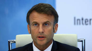 Staatsoberhaupt: Krawalle in Frankreich: Macron sagt Staatsbesuch in Deutschland ab