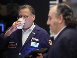 Chip-Werte unbter Druck: Wall Street rutscht tiefer ins Minus