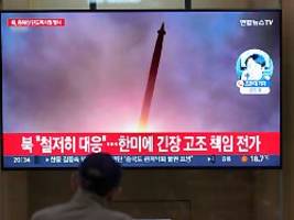 warnung an die usa: nordkorea feuert erneut atomwaffenfähige rakete ab