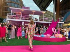 Bill Kaulitz ist enttäuscht: Streikende US-Stars fehlen auf Barbie-Premiere