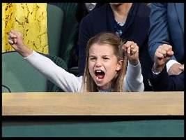 Erstmals auf der Tribüne: Prinzessin Charlotte verzaubert Wimbledon