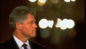 „Promi-Flüsterer“ hilft aus  - Bill Clinton rief kurz vor Amtsenthebung Tony Robbins an