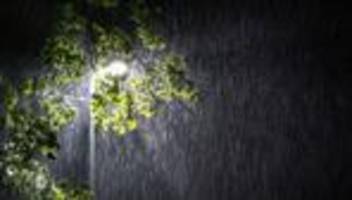 wettervorhersage: hochsommer vorbei: kühler und regnerischer wochenbeginn