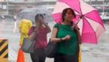 taiwan: taifun haikui sorgt für stromausfälle in 240.000 haushalten