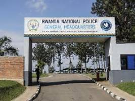 serienmörder in ruanda gefasst: polizei findet mehr als zehn leichen in küche