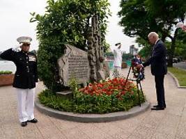 Ich vermisse ihn: Biden besucht Denkmal von gutem Freund in Hanoi