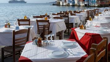 Abzocke im Urlaub - Familienvater erlebt im Griechenland-Urlaub Schock bei Restaurantrechnung