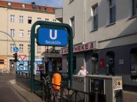 Faustschläge ins Gesicht: Lesbisches Pärchen in Berlin-Neukölln attackiert