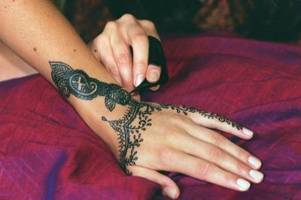 Mädchen durch Henna-Tattoo im Urlaub verletzt: Darauf sollten Eltern achten