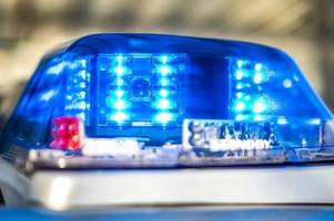 Tief stehende Sonne: Motorradfahrer wird bei Unfall auf A8 verletzt