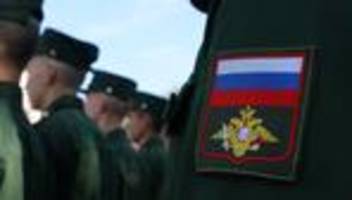 asylanträge: asyl für bisher 90 russische kriegsdienstverweigerer und deserteure