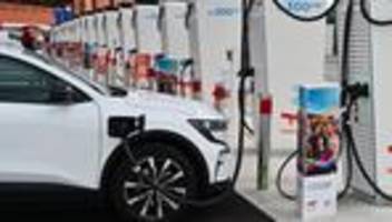 frankreich: frankreich will leasing-e-autos ab 100 euro im monat ermöglichen