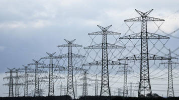 Stromnetzbetreiber: Stromnetzbetreiber Tennet will Milliardensumme in Umspannwerke investieren