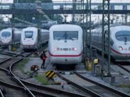 Reisen mit dem Zug: Deutsche Bahn rollt neue Navigator-App aus