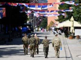 Balkan: USA: Serbisches Militär marschiert groß an der Grenze zu Kosovo auf